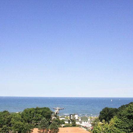 Balkon, Gratis Nutzung Vom Ahoi Erlebnisbad Und Sauna In Sellin - Villa Karola Fewo 09 Goehren  Dış mekan fotoğraf