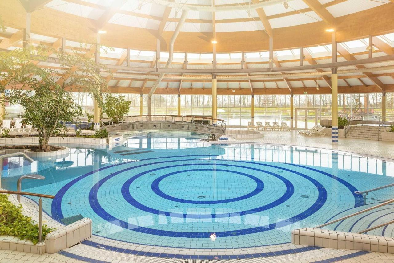 Balkon, Gratis Nutzung Vom Ahoi Erlebnisbad Und Sauna In Sellin - Villa Karola Fewo 09 Goehren  Dış mekan fotoğraf