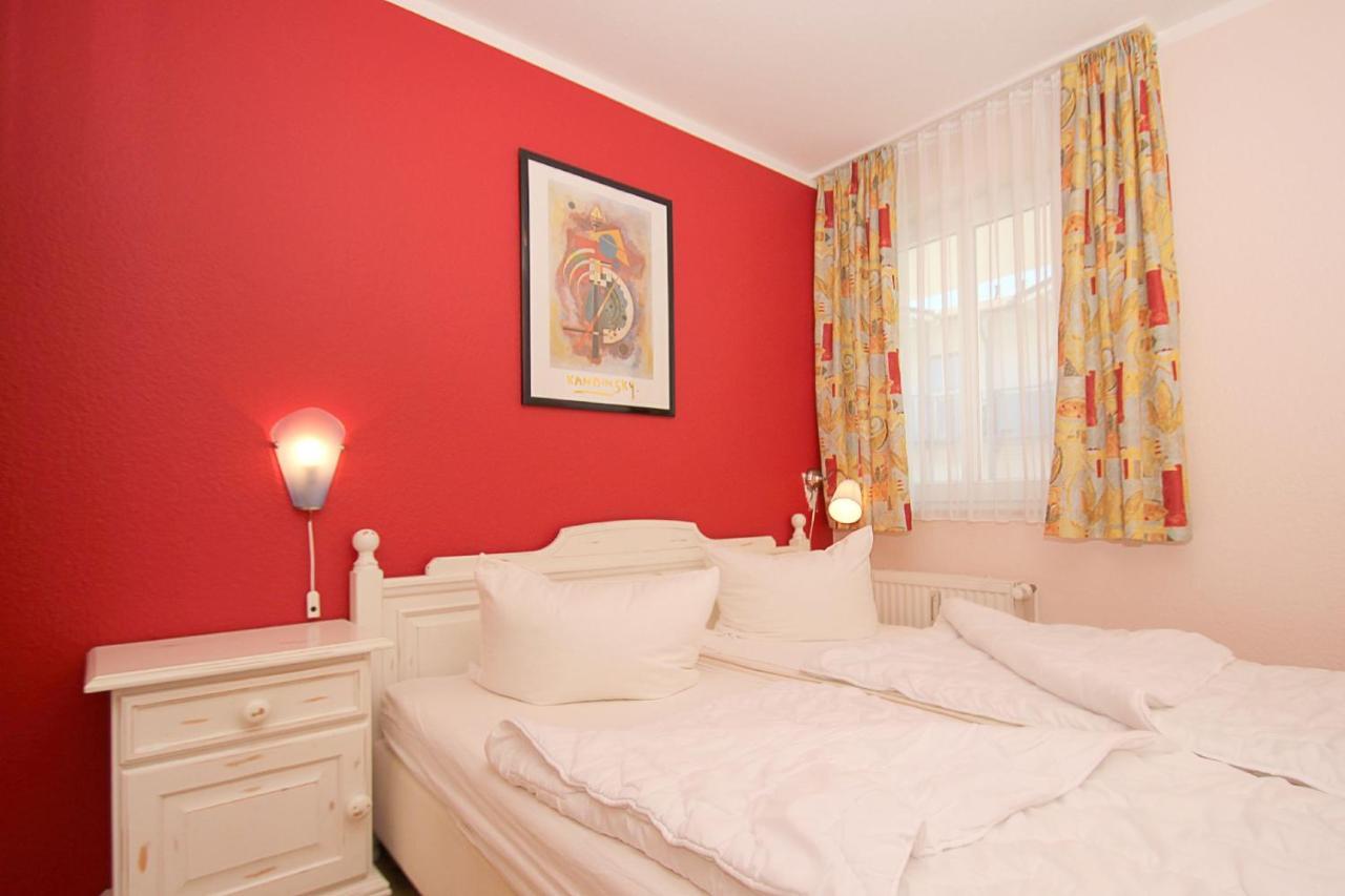 Balkon, Gratis Nutzung Vom Ahoi Erlebnisbad Und Sauna In Sellin - Villa Karola Fewo 09 Goehren  Dış mekan fotoğraf